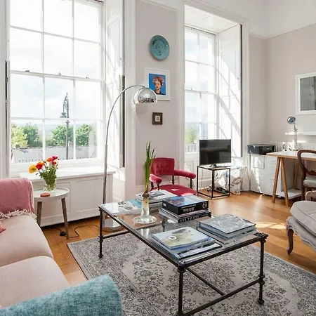 45 Royal York Crescent * Bristol